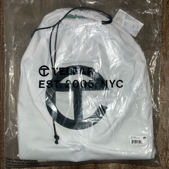 Telfar Sage Green Medium Bag - Picture 5 of 9